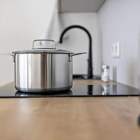 Huber Living Basic 106 Apartment *